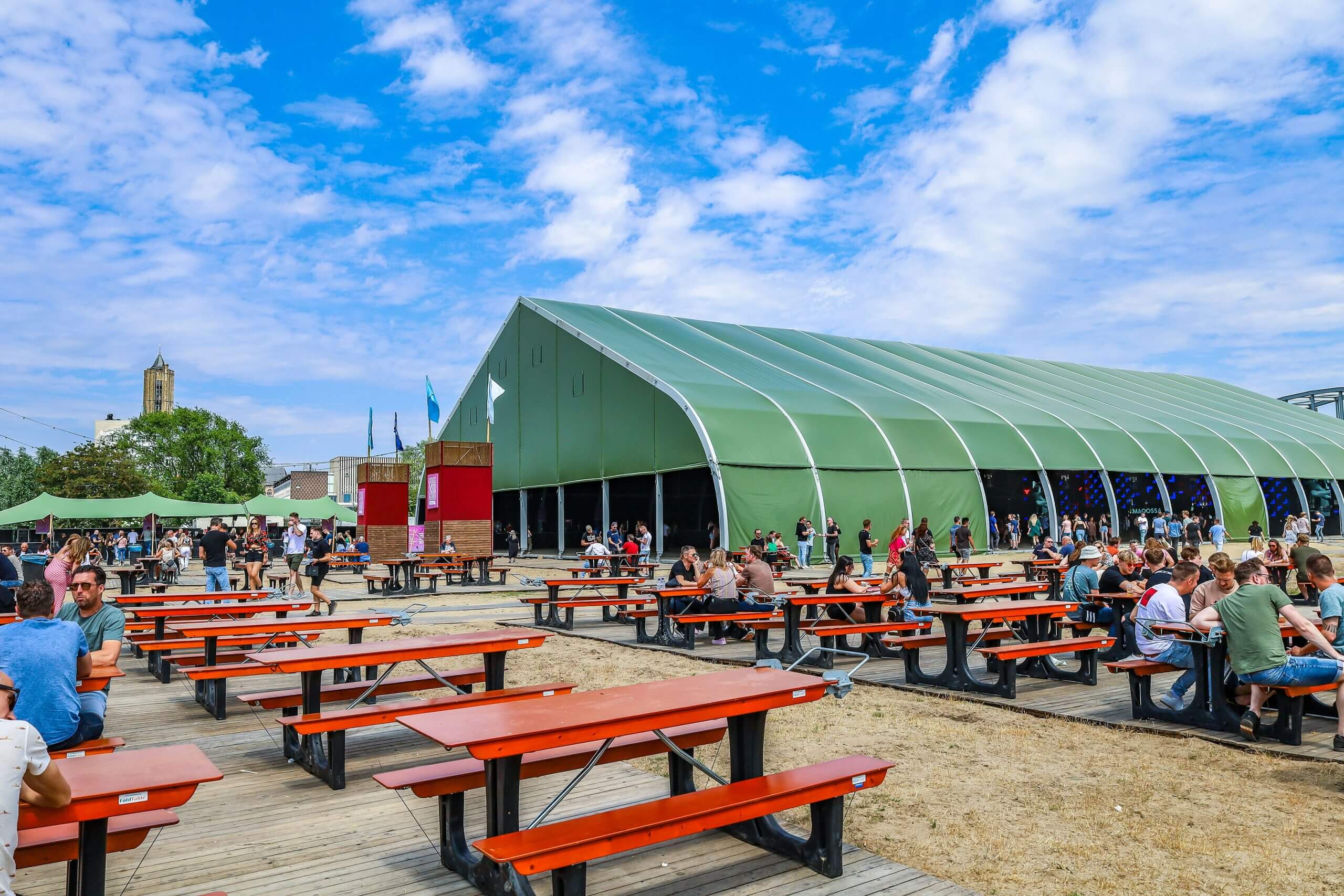 Festivaltent Armada Special