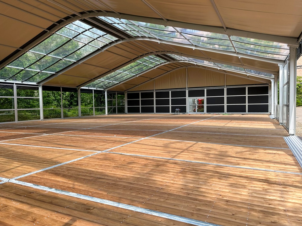 Booghal met zwaarlastvloer voor imec in Leuven, geproduceerd door Tent Trading